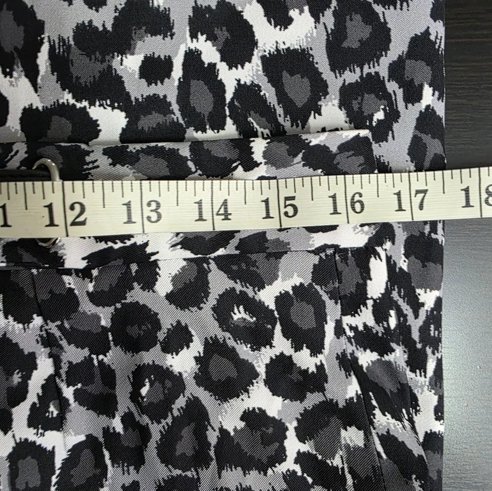 Michael Kors Womens Leopard‎ Animal Print Lined Pencil Skirt Buckle Slit Size 8
